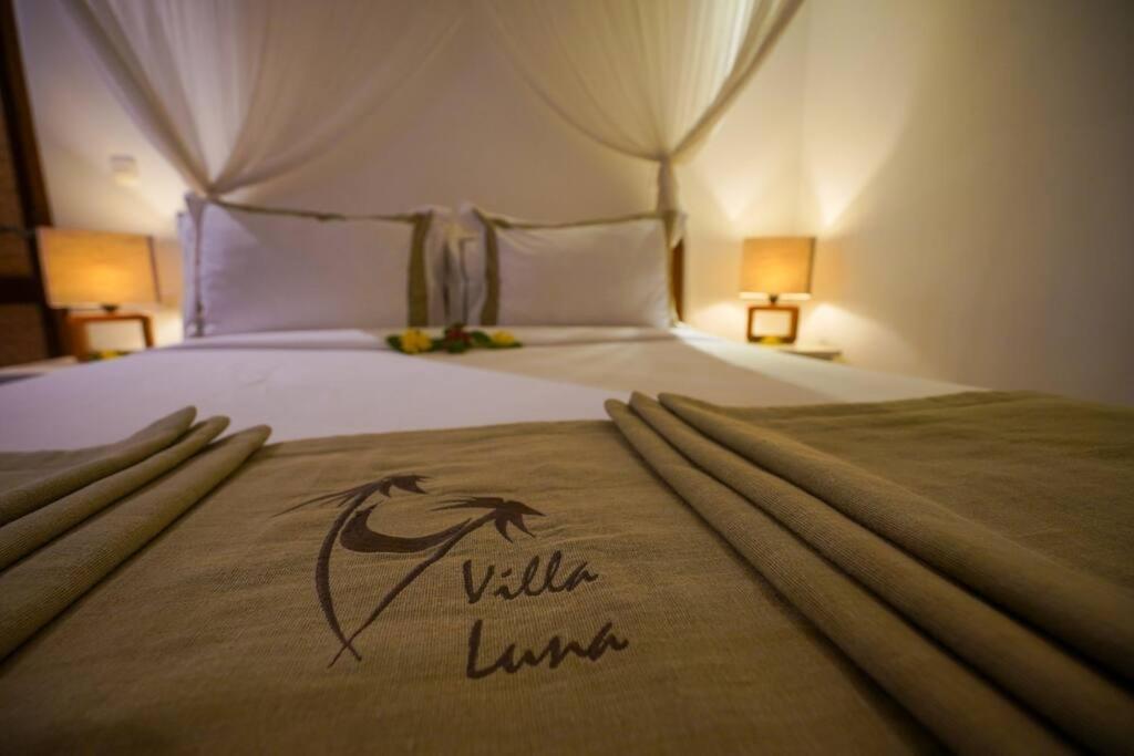 Villa Luna Sunset Beach Quần đảo Gili Ngoại thất bức ảnh
