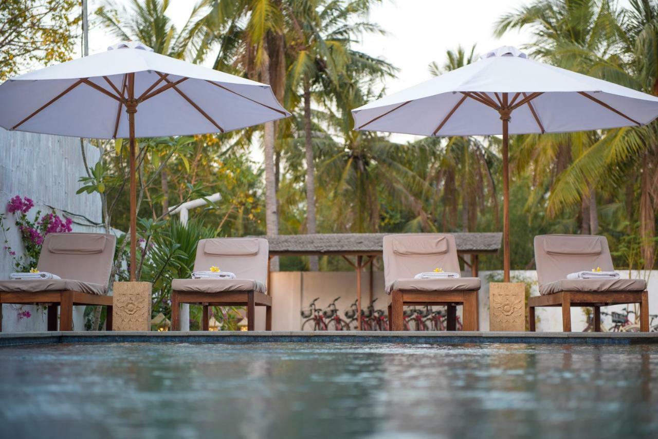 Villa Luna Sunset Beach Quần đảo Gili Ngoại thất bức ảnh